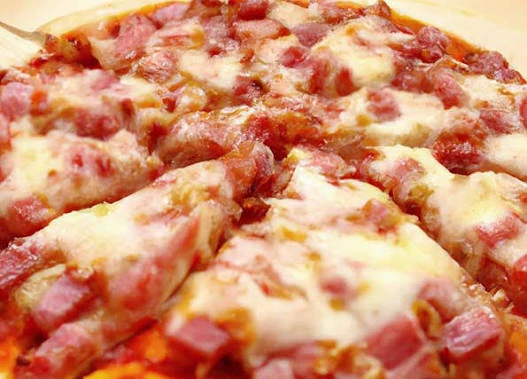 Pizza de Q.Gouda con Jamón's foto | El Lago de Olí Bar Cafetería |  BizneCubano